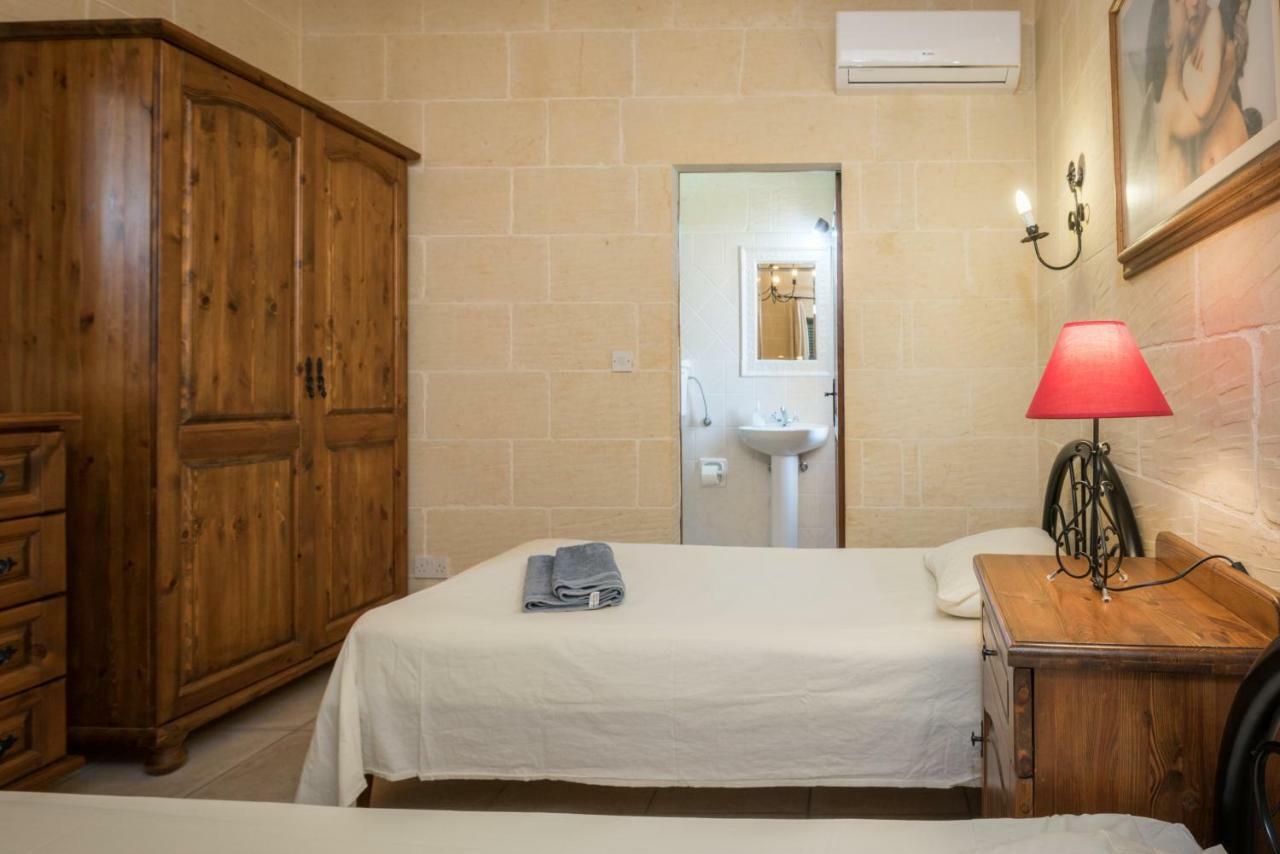 Valley View - Holiday Farmhouse With Private Pool Nadur Exterior foto