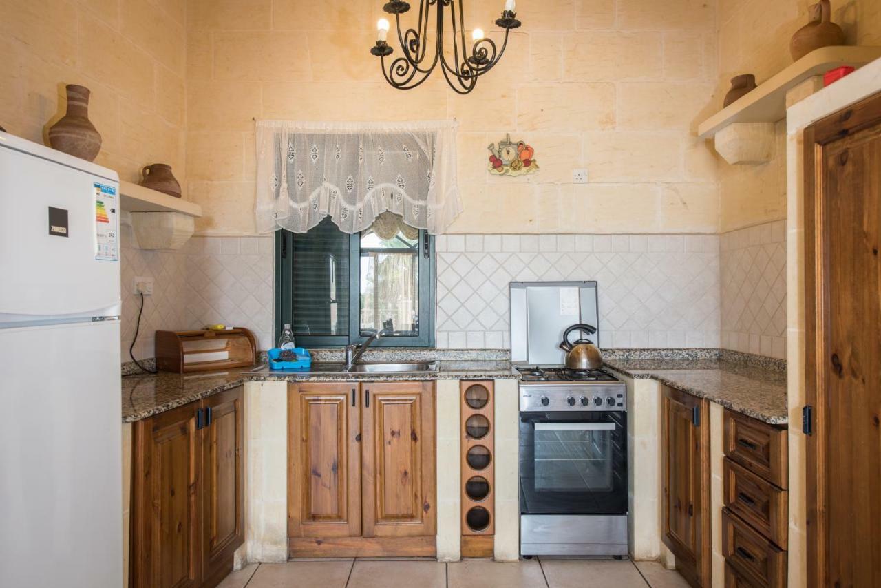 Valley View - Holiday Farmhouse With Private Pool Nadur Exterior foto
